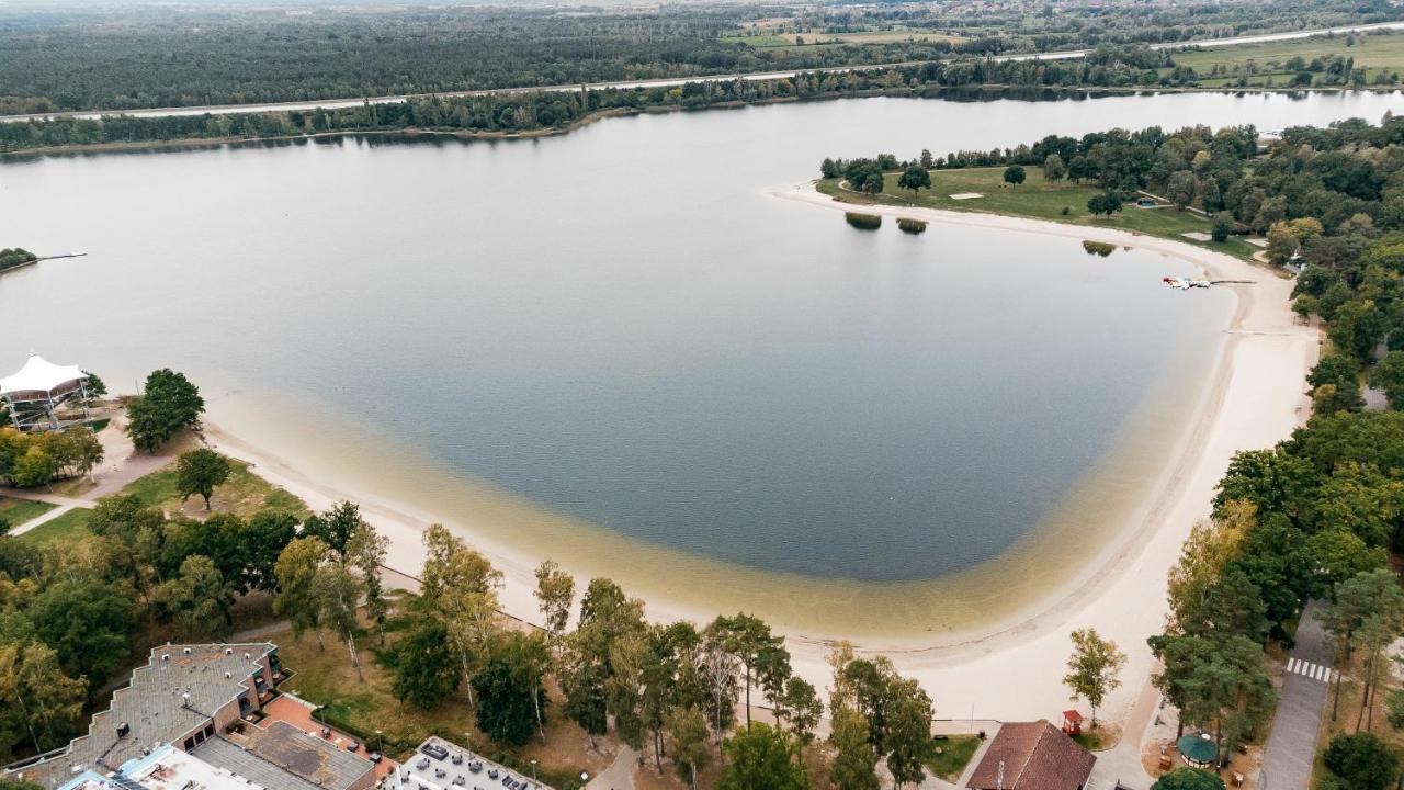 Seehotel Am Tankumsee Isenbüttel Exterior foto